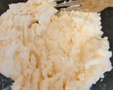 A picture of step 1 of Cottage cheese spread.