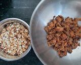 સીંગ ની ચીકી (Peanuts Chikki Recipe in Gujarati) રેસીપી સ્ટેપ1ફોટો
