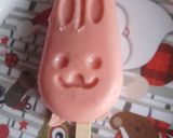 Foto del paso 4 de la receta: Paleta helada de frutilla