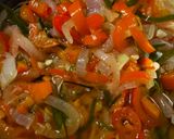 A picture of step 2 of Sambal Matah Bali.