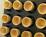 A picture of step 2 of Cone cakes.