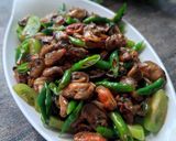 Foto langkah ke 4 dari resep Tumis Kerang Ijo.
