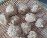 A picture of step 2 of Pandan Leaf Sticky Rice Dumplings (Bánh khúc lá nếp).