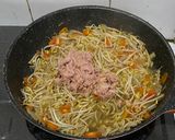 Foto langkah ke 6 dari resep Tumis Tauge Tuna.