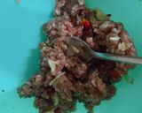 Hình bước làm 1 của món Chả giò thịt cuộn rong biển