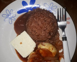 Foto del paso 2 de la receta: Arroz negrito con huevos en cebollados...🇸🇻