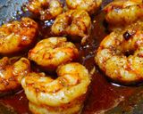 Foto del paso 2 de la receta: Gambas al ajillo con destellos de vino blanco