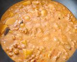 Foto langkah ke 7 dari resep Chicken Massaman Curry.