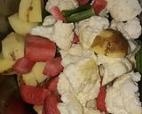 কাতলা মাছের সব্জি ঝোল (katla macher sabji jhol recipe in Bengali) রেসিপি ধাপ - 2 ছবি
