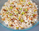 Foto del paso 5 de la receta: Ensalada de arroz tricolor con salazones y encurtidos