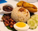Foto langkah ke 4 dari resep Nasi Lemak.