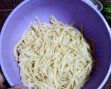 صورة لخطوة 1 من وصفة معكرونه فيتوتشيني بالخضار 🏓 🥗