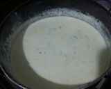 Foto del paso 3 de la receta: Filet de merluza en colchón de papas con salsa crema roquefort