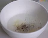 A picture of step 3 of Simple Boiled Crab.