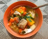 A picture of step 3 of Saigon People’s Soup.