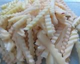 A picture of step 3 of Restaurant style fries 🍟.