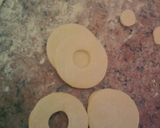 A picture of step 2 of My Mothers Mini Puff Pastry Tarts.