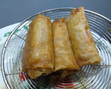 Foto langkah ke 8 dari resep Lumpia bengkuang ebi.