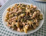 Une image de l'étape 17 de Pâtes Pipe Rigate au saumon et champignons.