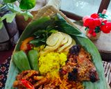 Foto langkah ke 3 dari resep (642) Nasi Kuning Komplit.