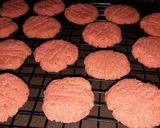 Foto langkah ke 4 dari resep Red Velvet Cookies #ketopads_cp_anekakuker.