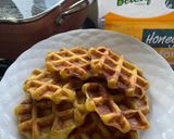 Foto langkah ke 5 dari resep Waffle ubi madu.