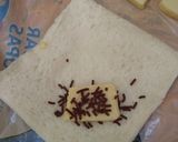 Foto langkah ke 3 dari resep Roti Tawar Goreng (isi meses keju).
