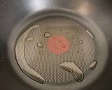 A picture of step 3 of Stir-fry Bok Choy with crispy garlic and oyster sauce.