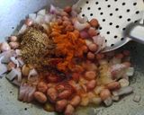 A picture of step 2 of Bread chivda.