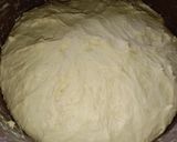 Foto langkah ke 7 dari resep Donat panir isi ayam jamur.