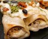 Foto del paso 12 de la receta: Canelones de pollo, espinacas y ricotta con pesto