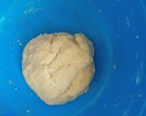 Foto langkah ke 4 dari resep Donat empuk tanpa ulen.