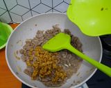 Foto langkah ke 3 dari resep Tumis Daging Saos Tiram #dapurelbeweek21.