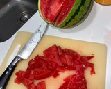Foto del paso 1 de la receta: Ensalada de feta y sandía