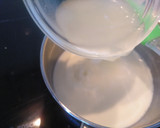 Foto del paso 4 de la receta: Panna cotta de limón🍋 y galletas con confitura de fresas 🍓