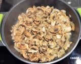 Foto del paso 2 de la receta: Garbanzos con soja texturizada, champiñones y espinacas