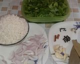 A picture of step 1 of Spinach Pulao.