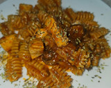 Foto del paso 4 de la receta: Radiatori con pollo y salmorejo canario