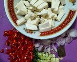 Foto langkah ke 1 dari resep Tahu Sambal Matah Mommylicious.