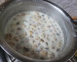 A picture of step 2 of मखाना खीर.