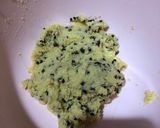 รูปขั้นตอนการทำที่ 5 ของ Keto cookie ไส้ไข่เค็มและช็อคชิพ