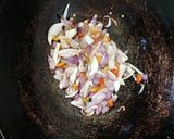 Foto langkah ke 1 dari resep Tongkol Tahu Pedas.