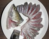 Foto langkah ke 2 dari resep Chinese Steamed Fish.