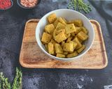 Foto langkah ke 3 dari resep Chicken Caesar Salad + Croutons + Salad dressing Vinaigrette.