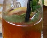 A picture of step 2 of Lemon grass and mint green tea.