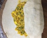 A picture of step 9 of Egg Mughlai Paratha.