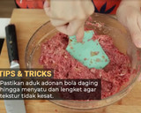 Foto langkah ke 4 dari resep Semur Bola Daging MPASI Devina Hermawan.