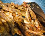 Foto langkah ke 3 dari resep Ikan goreng bumbu kuning.