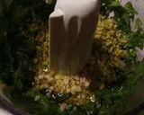 A picture of step 1 of Spaghetti with walnut and pistachio pesto.