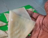 Chicken samosa (yanda za'a hada abin nada samosa cikin sauki)matakin girki4 hoto